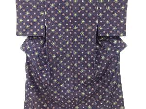 リサイクル　未使用品　亀甲に絣柄織り出し手織り紬着物